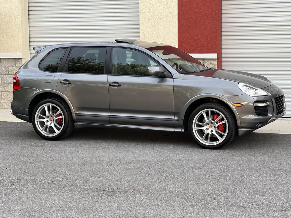 2009 Porsche 955/957 Cayenne GTS - Image 21 of 31