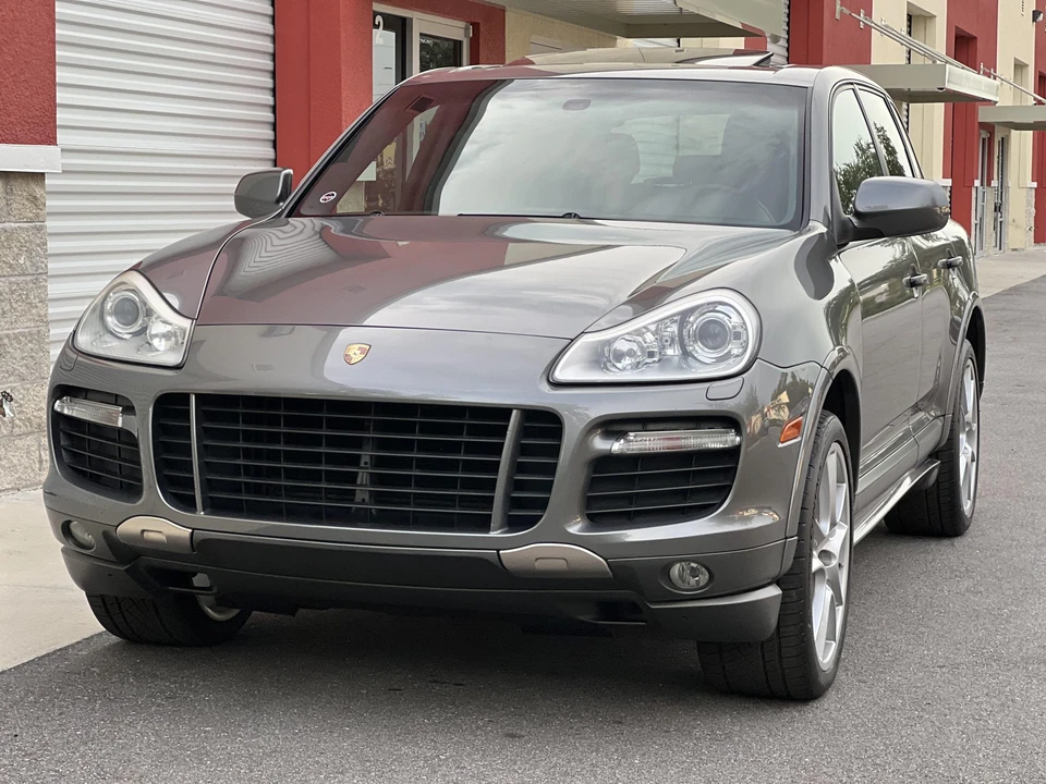 2009 Porsche 955/957 Cayenne GTS - Image 9 of 31
