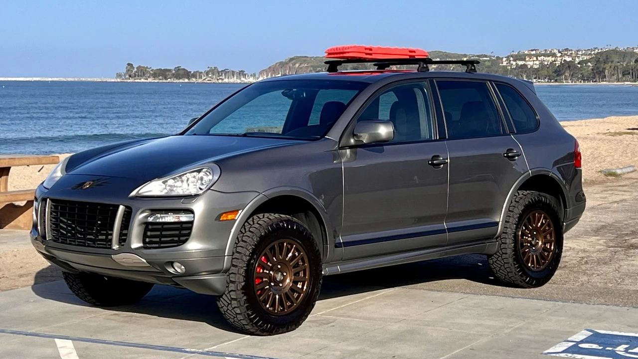 2009 Porsche 955/957 Cayenne GTS - Image 3 of 31