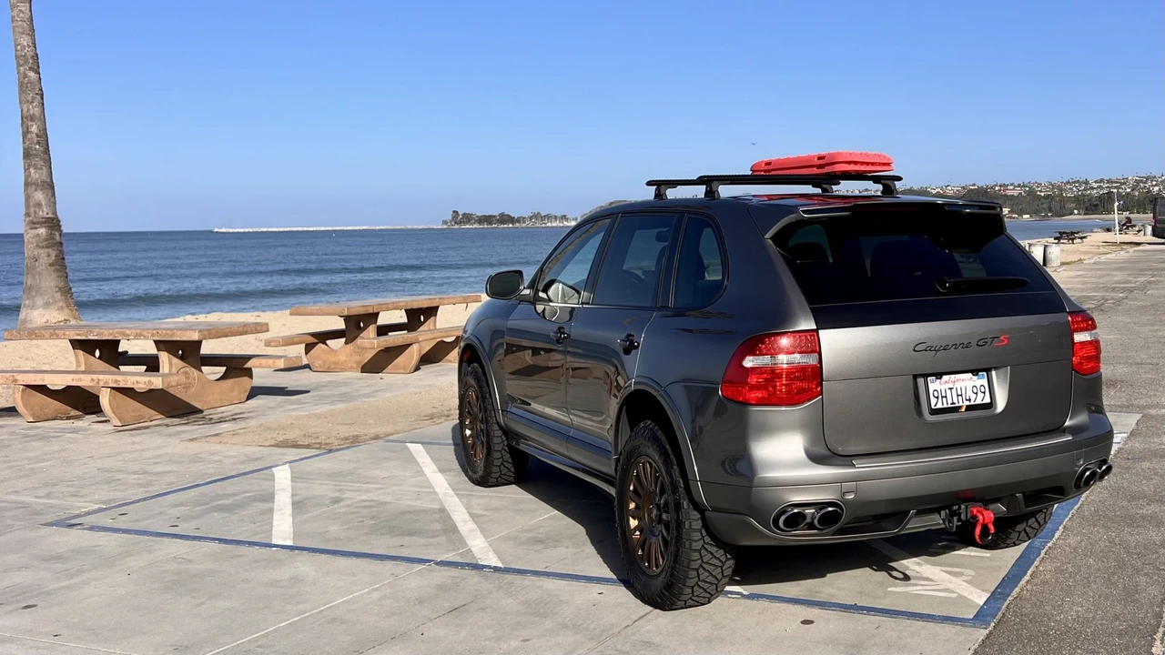 2009 Porsche 955/957 Cayenne GTS - Image 15 of 31