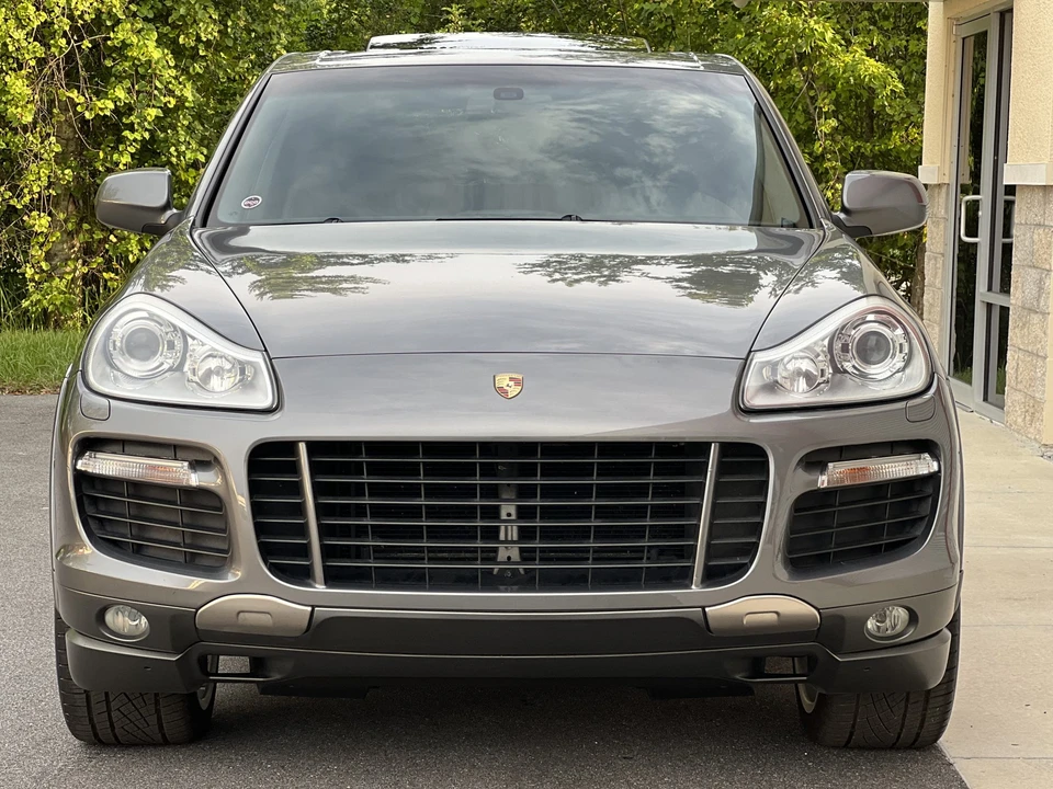 2009 Porsche 955/957 Cayenne GTS - Image 12 of 31