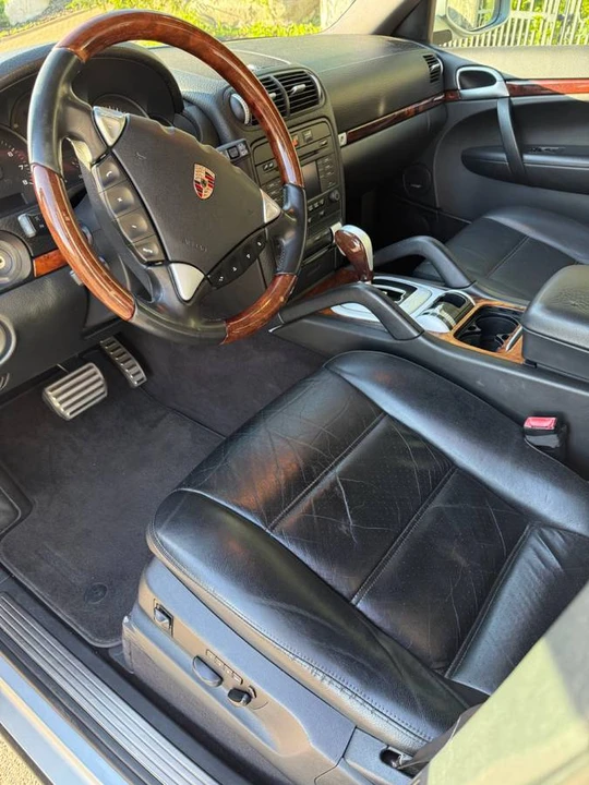 2009 Porsche 955/957 Cayenne - Image 11 of 22