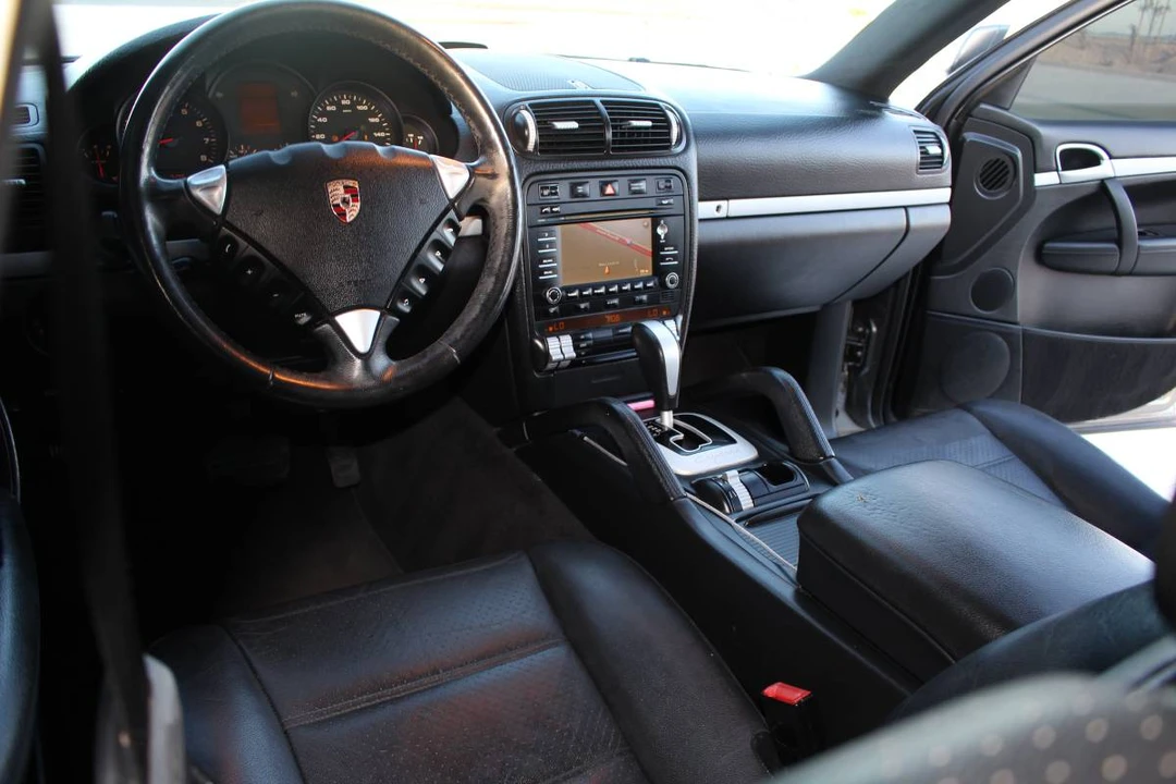 2009 Porsche 955/957 Cayenne - Image 12 of 15