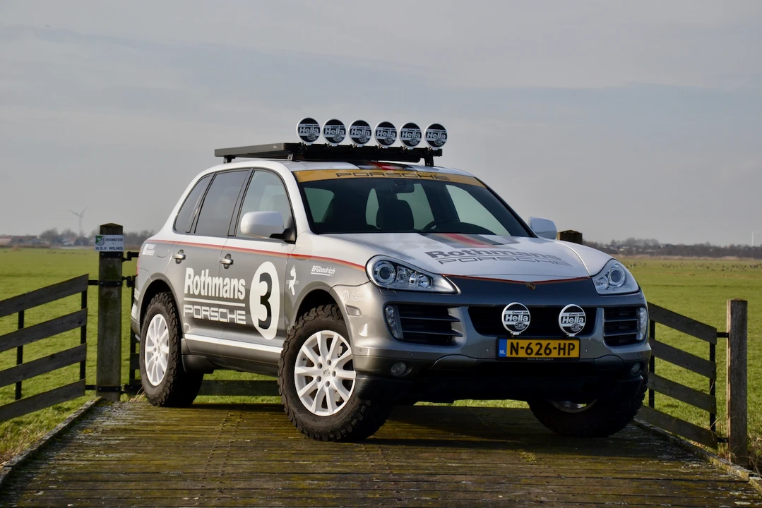 2009 Porsche 955/957 Cayenne - Image 16 of 31