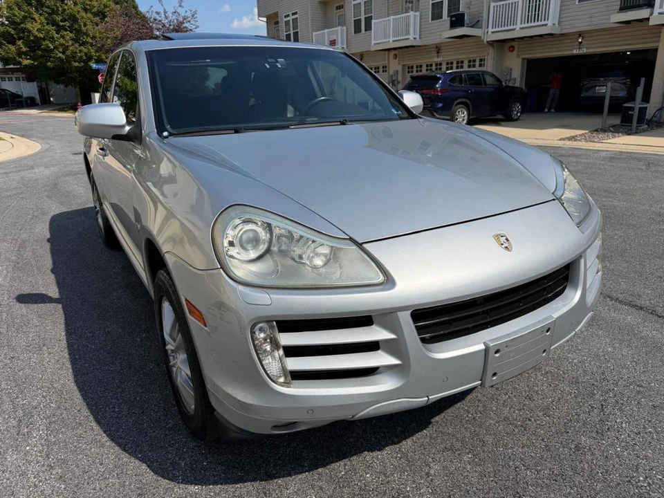 2009 Porsche 955/957 Cayenne S - Image 2 of 18