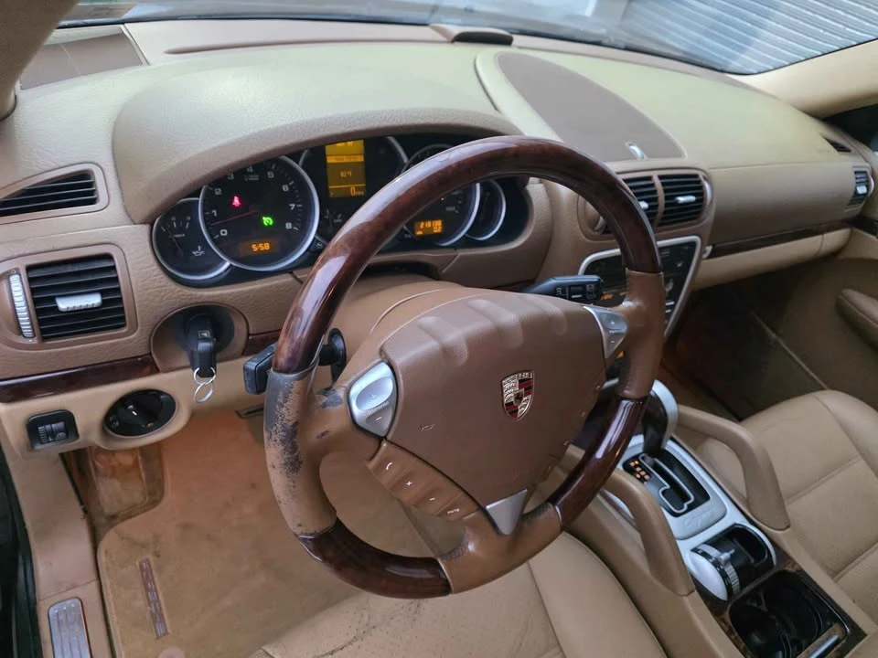 2009 Porsche 955/957 Cayenne S - Image 11 of 12