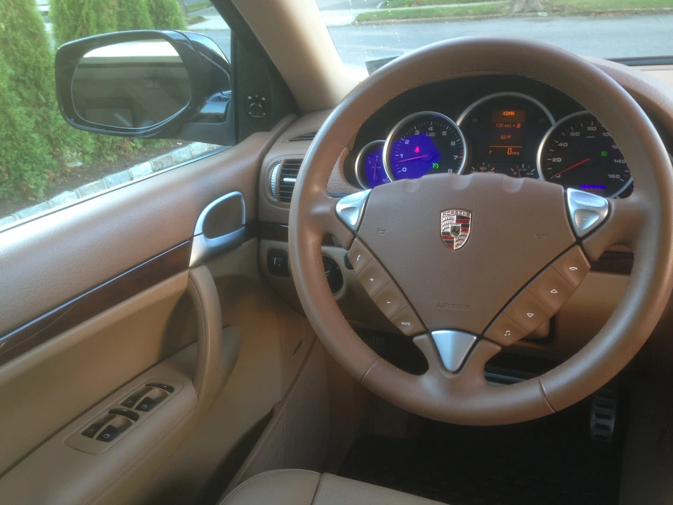 2009 Porsche 955/957 Cayenne S - Image 4 of 5