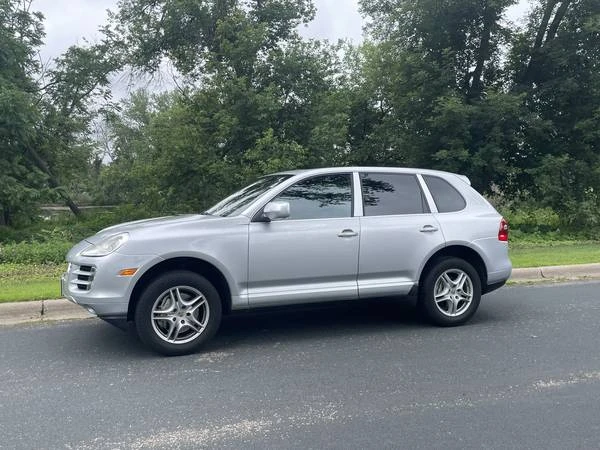 2009 Porsche 955/957 Cayenne S - Image 2 of 10