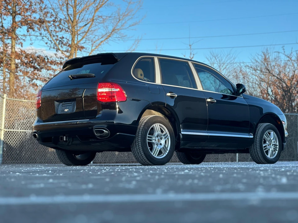2009 Porsche 955/957 Cayenne S - Image 13 of 31