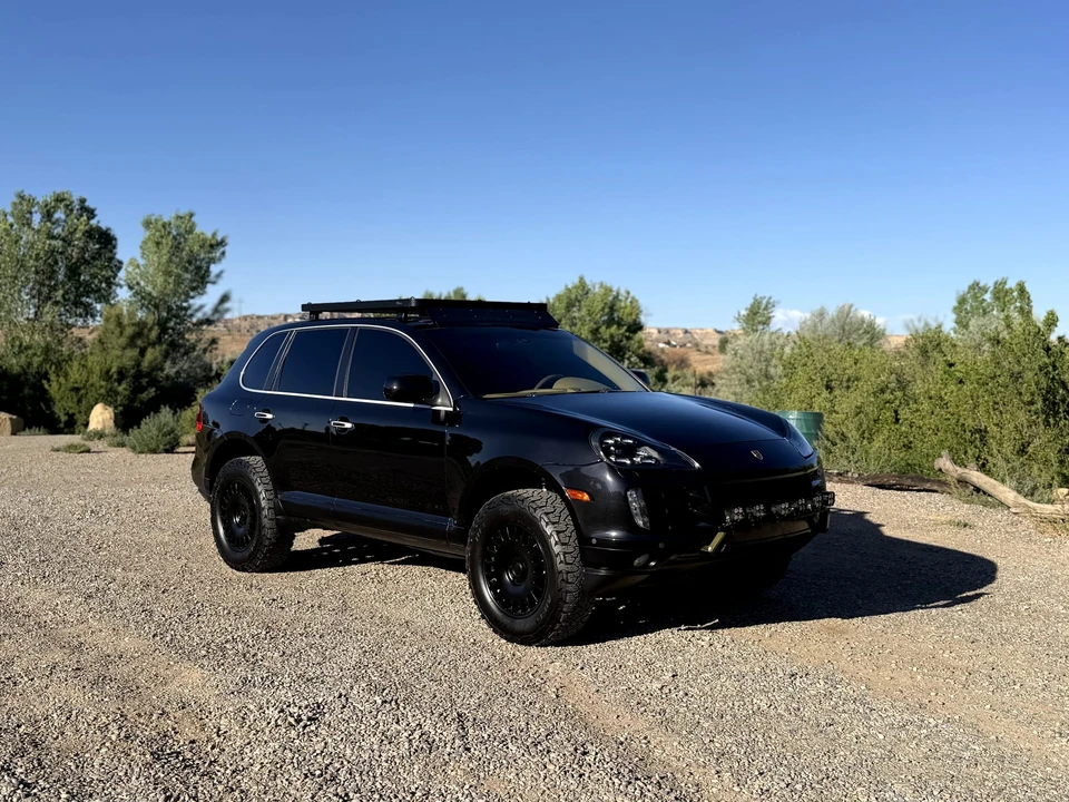 2009 Porsche 955/957 Cayenne S - Image 2 of 31