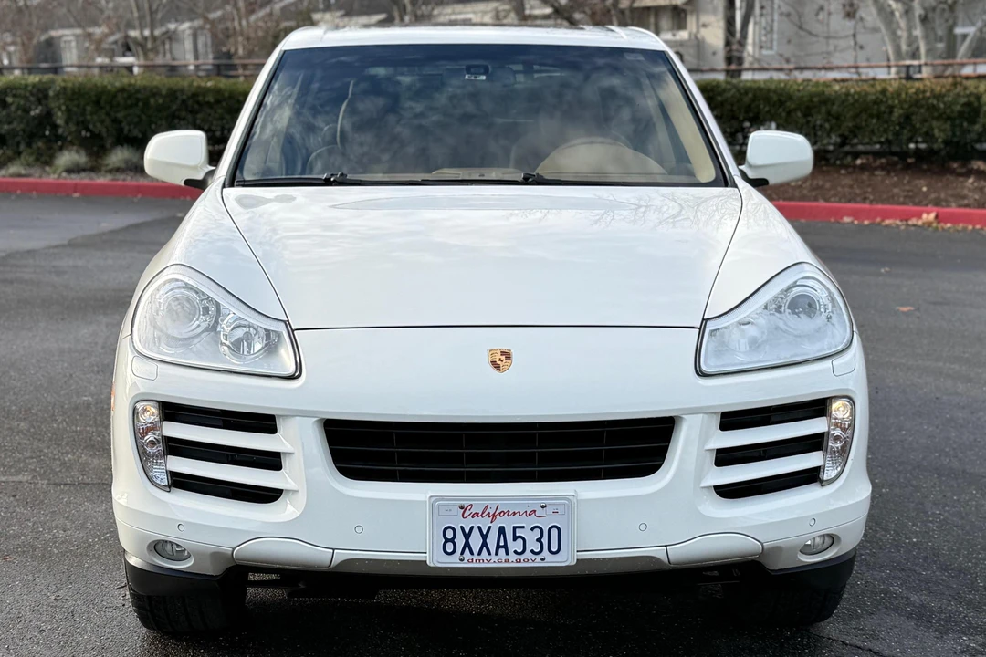 2009 Porsche 955/957 Cayenne S - Image 2 of 31