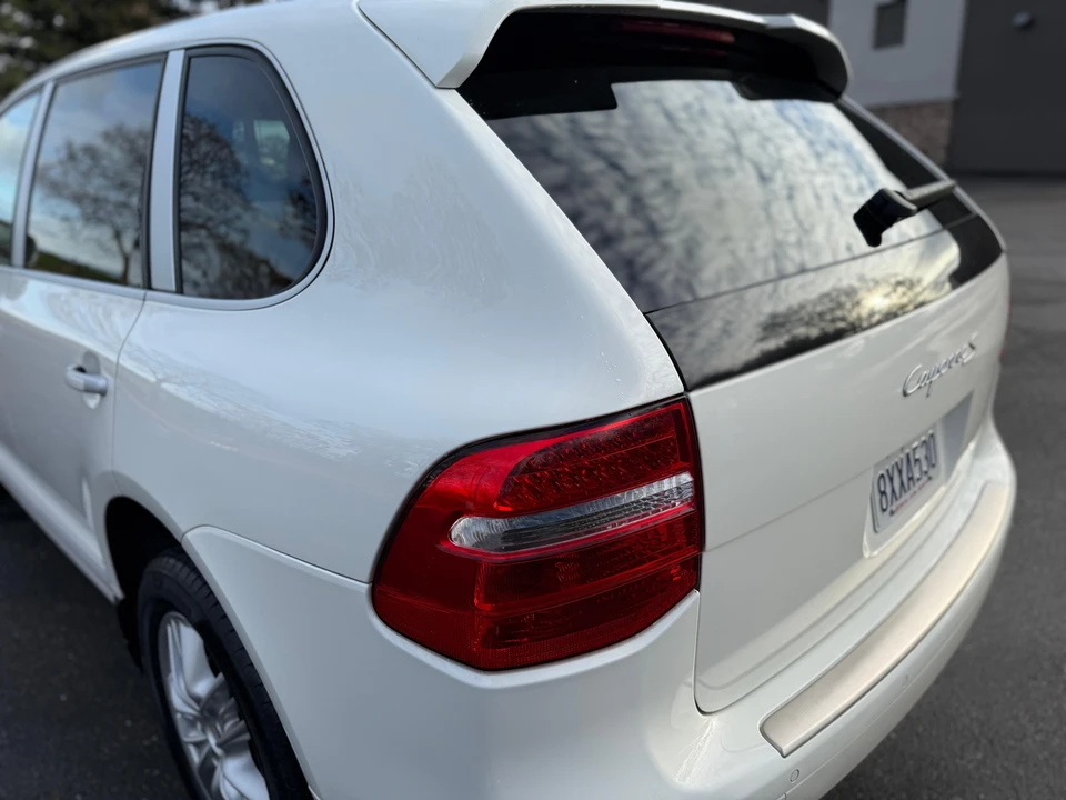 2009 Porsche 955/957 Cayenne S - Image 22 of 31