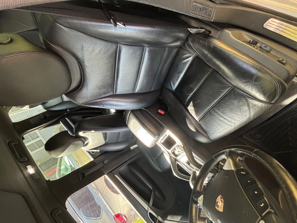 2009 Porsche 955/957 Cayenne S - Image 11 of 17
