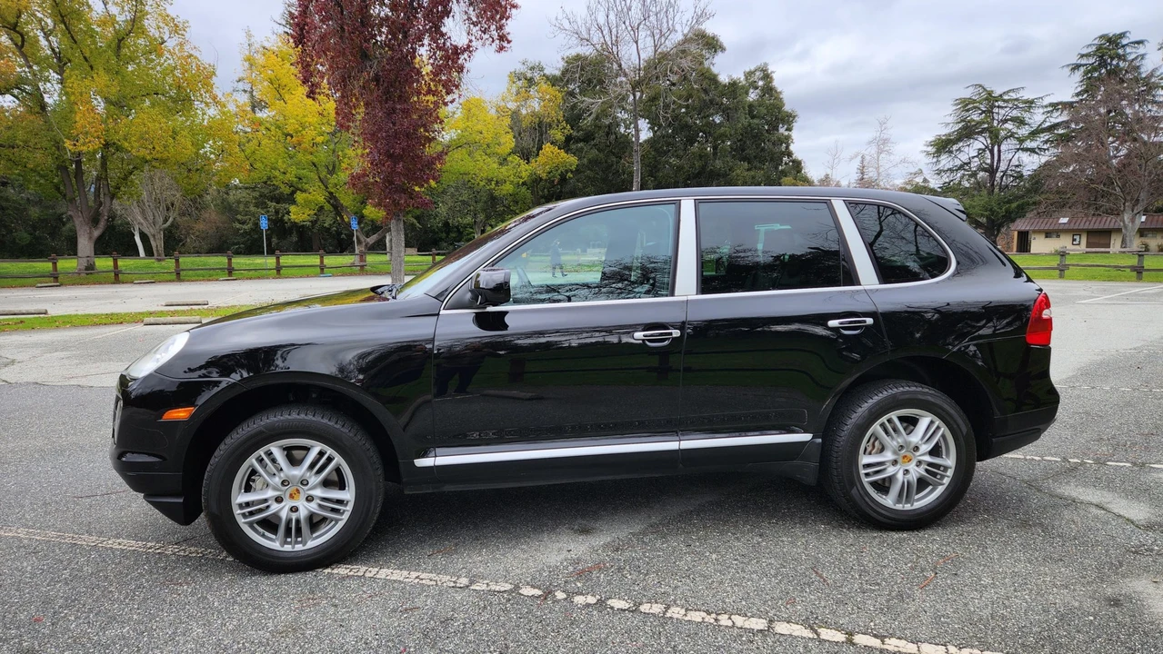 2009 Porsche 955/957 Cayenne S - Image 19 of 31