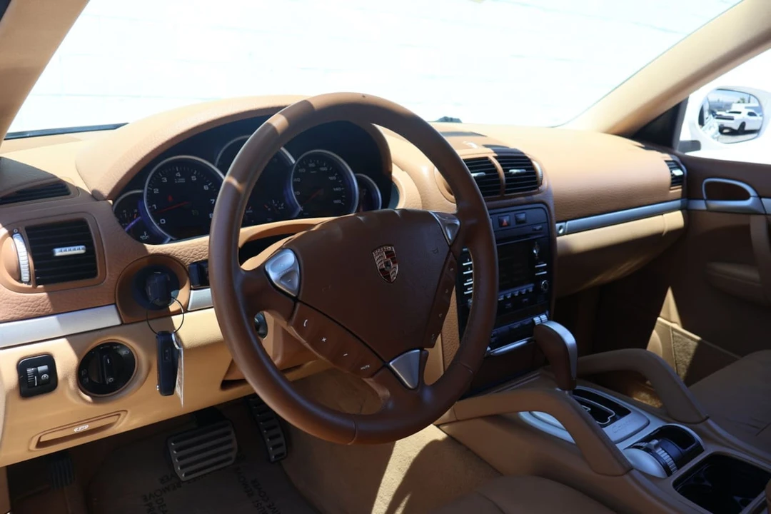 2009 Porsche 955/957 Cayenne S - Image 15 of 30