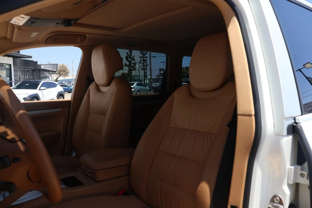 2009 Porsche 955/957 Cayenne S - Image 16 of 30