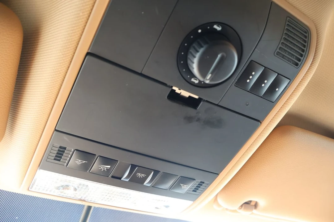 2009 Porsche 955/957 Cayenne S - Image 28 of 30