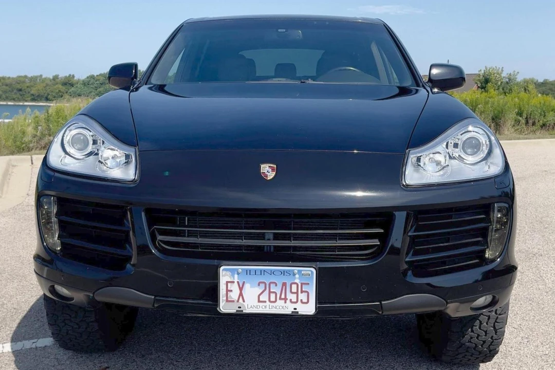 2009 Porsche 955/957 Cayenne S - Image 2 of 31