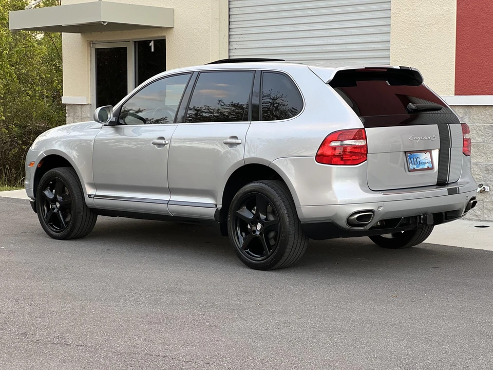 2009 Porsche 955/957 Cayenne S - Image 15 of 31