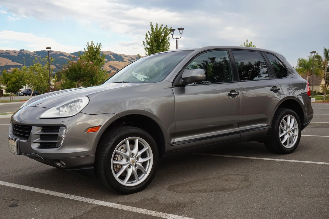 2009 Porsche 955/957 Cayenne S - Image 10 of 31