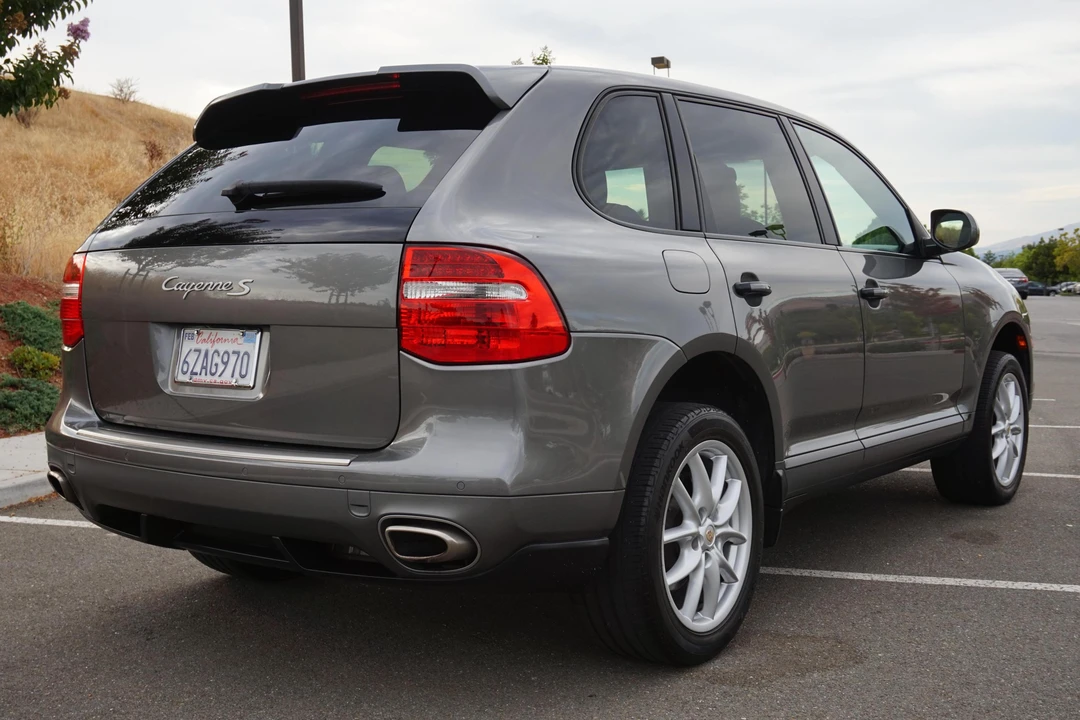 2009 Porsche 955/957 Cayenne S - Image 4 of 31