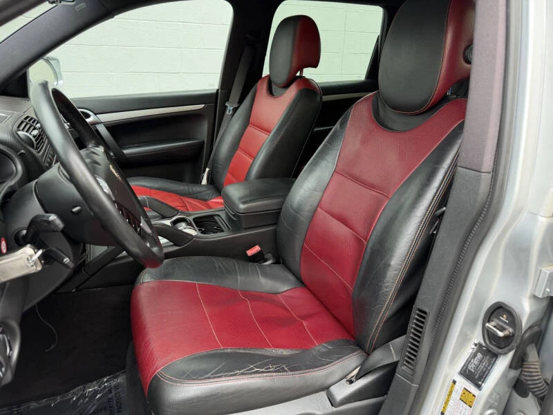 2009 Porsche 955/957 Cayenne S - Image 14 of 31