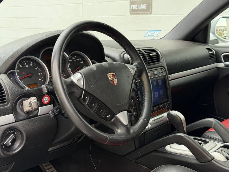 2009 Porsche 955/957 Cayenne S - Image 13 of 31
