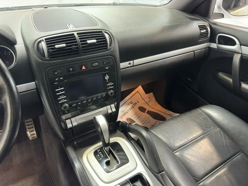 2009 Porsche 955/957 Cayenne S - Image 20 of 25