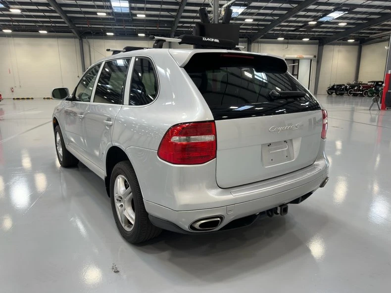 2009 Porsche 955/957 Cayenne S - Image 2 of 25