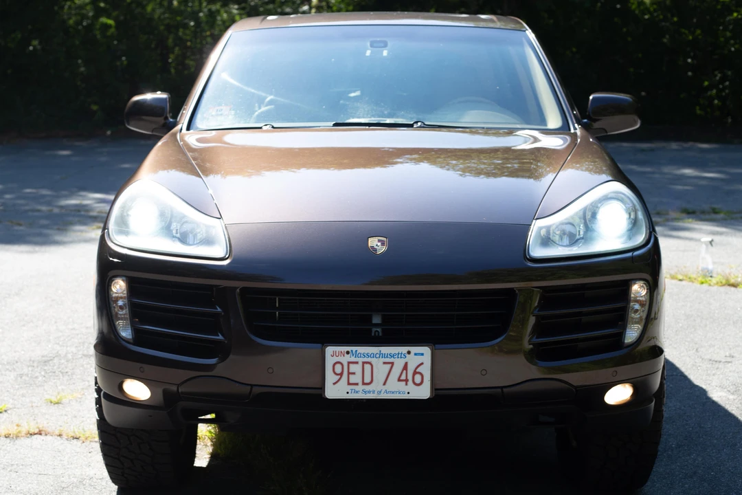 2009 Porsche 955/957 Cayenne S - Image 2 of 31