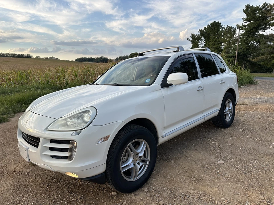 2009 Porsche 955/957 Cayenne S - Image 6 of 31