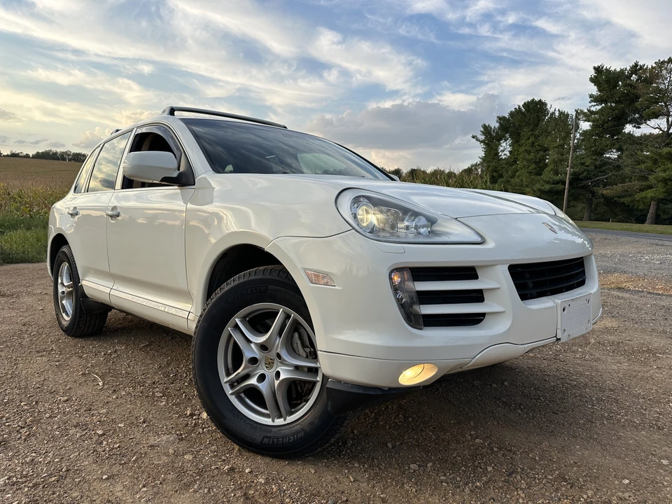 2009 Porsche 955/957 Cayenne S - Image 15 of 31