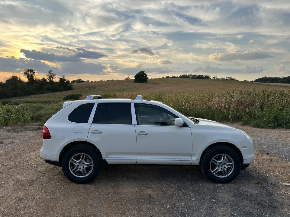 2009 Porsche 955/957 Cayenne S - Image 23 of 31