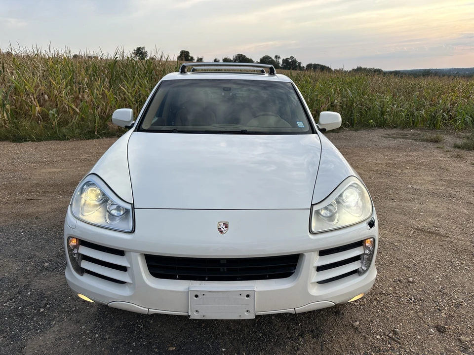 2009 Porsche 955/957 Cayenne S - Image 12 of 31