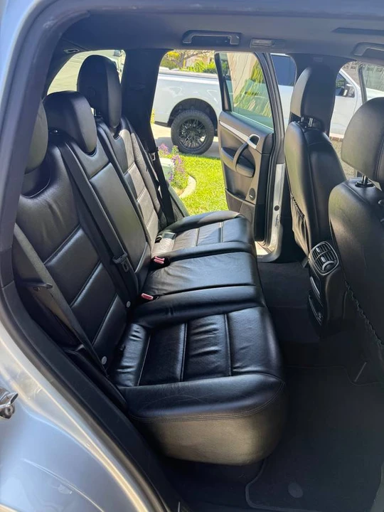2009 Porsche 955/957 Cayenne S - Image 10 of 21