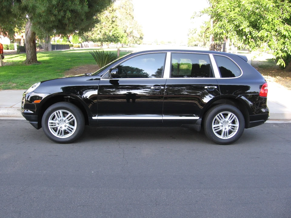 2009 Porsche 955/957 Cayenne - Image 4 of 31