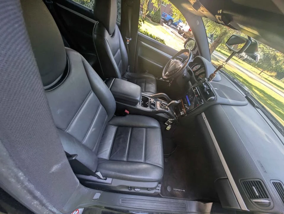2009 Porsche 955/957 Cayenne - Image 10 of 18