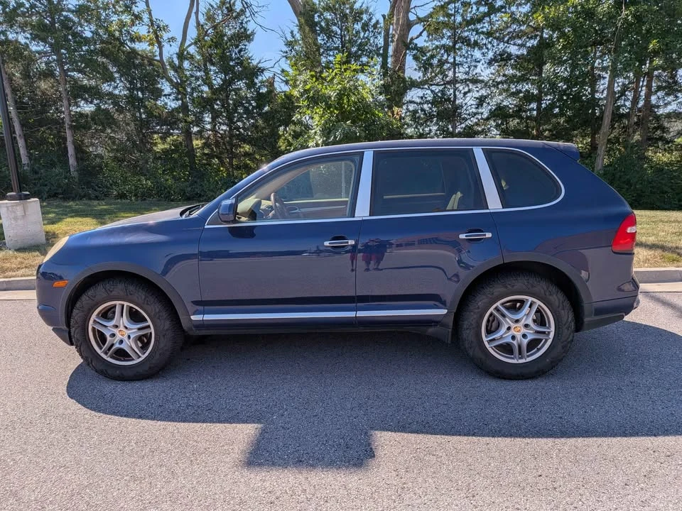 2009 Porsche 955/957 Cayenne - Image 2 of 12