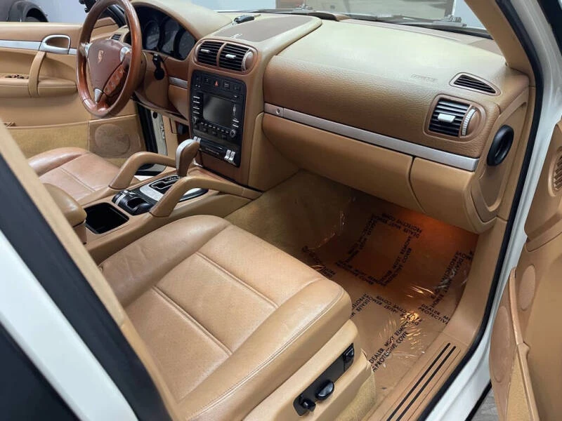 2009 Porsche 955/957 Cayenne - Image 23 of 31
