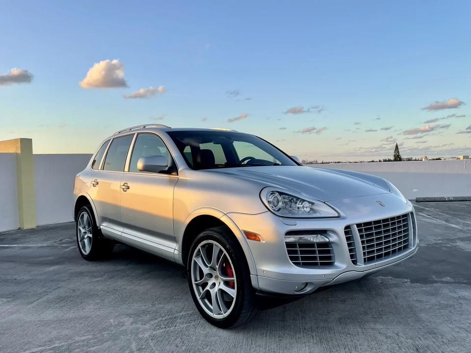 2009 Porsche 955/957 Cayenne Turbo - Image 16 of 31