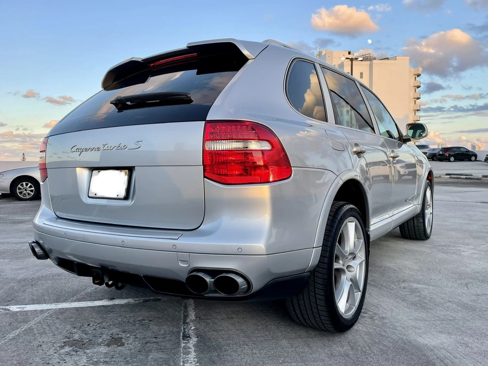 2009 Porsche 955/957 Cayenne Turbo - Image 12 of 31