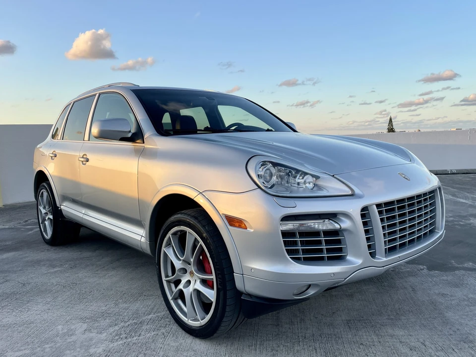 2009 Porsche 955/957 Cayenne Turbo - Image 17 of 31
