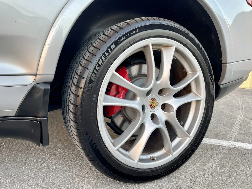 2009 Porsche 955/957 Cayenne Turbo - Image 28 of 31