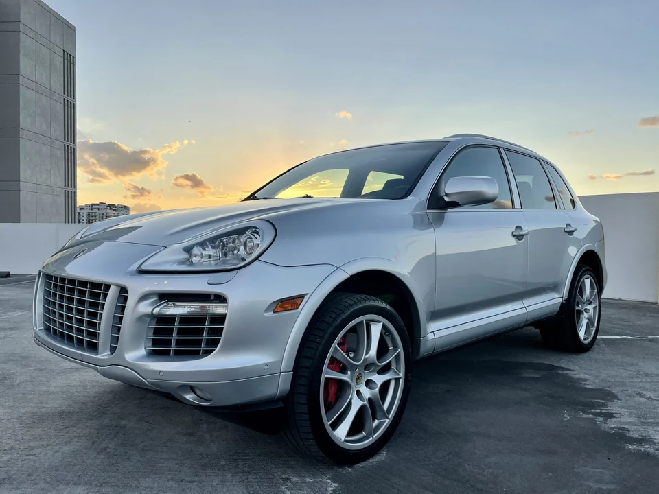 2009 Porsche 955/957 Cayenne Turbo - Image 4 of 31