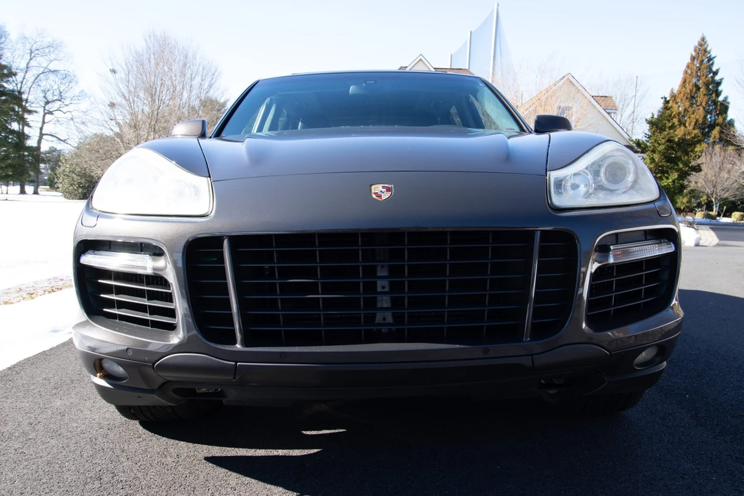 2009 Porsche 955/957 Cayenne Turbo - Image 13 of 31