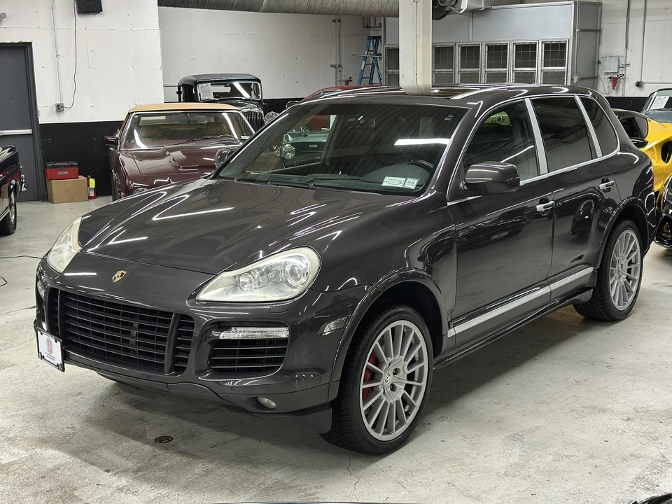 2009 Porsche 955/957 Cayenne Turbo - Image 11 of 31