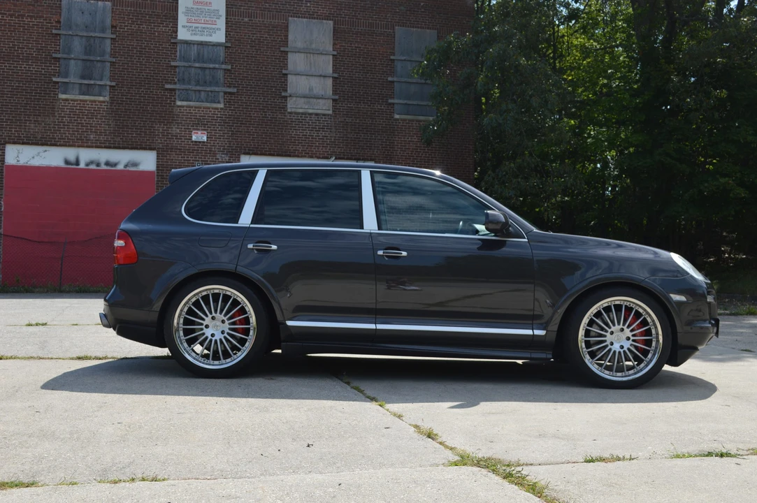 2009 Porsche 955/957 Cayenne Turbo - Image 5 of 31