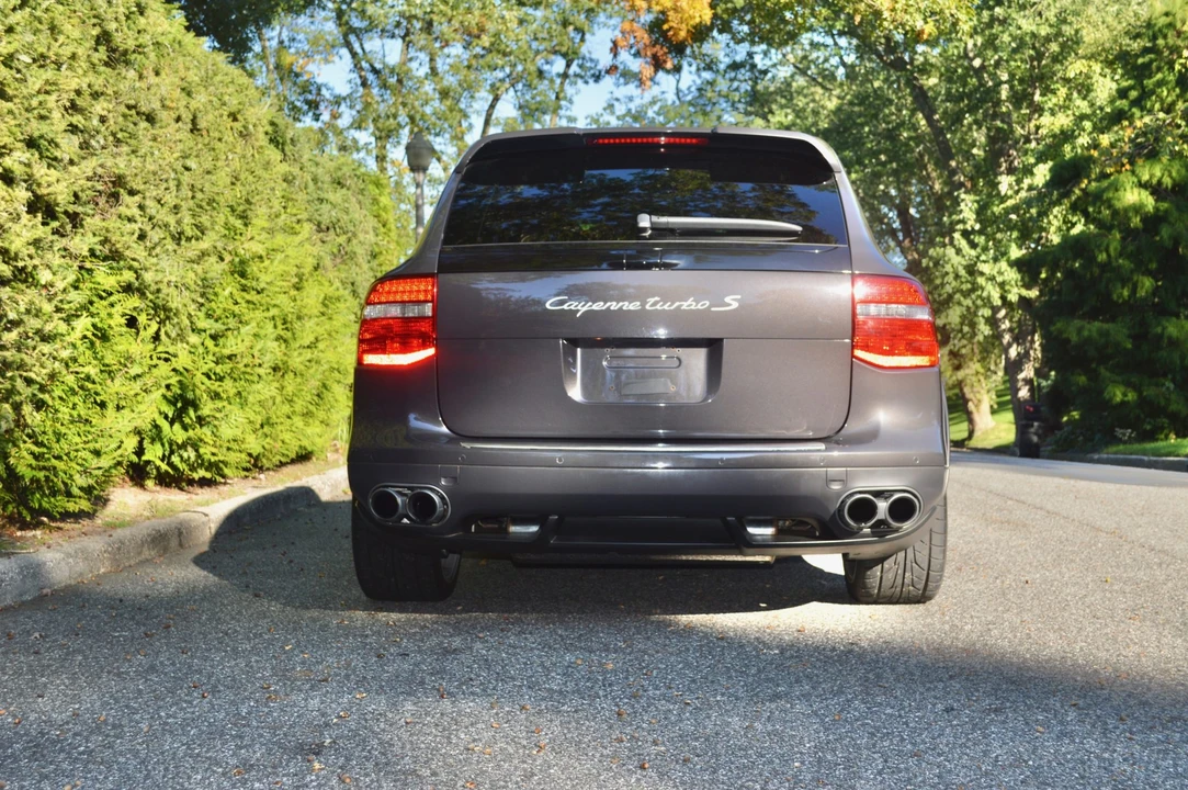 2009 Porsche 955/957 Cayenne Turbo - Image 9 of 31