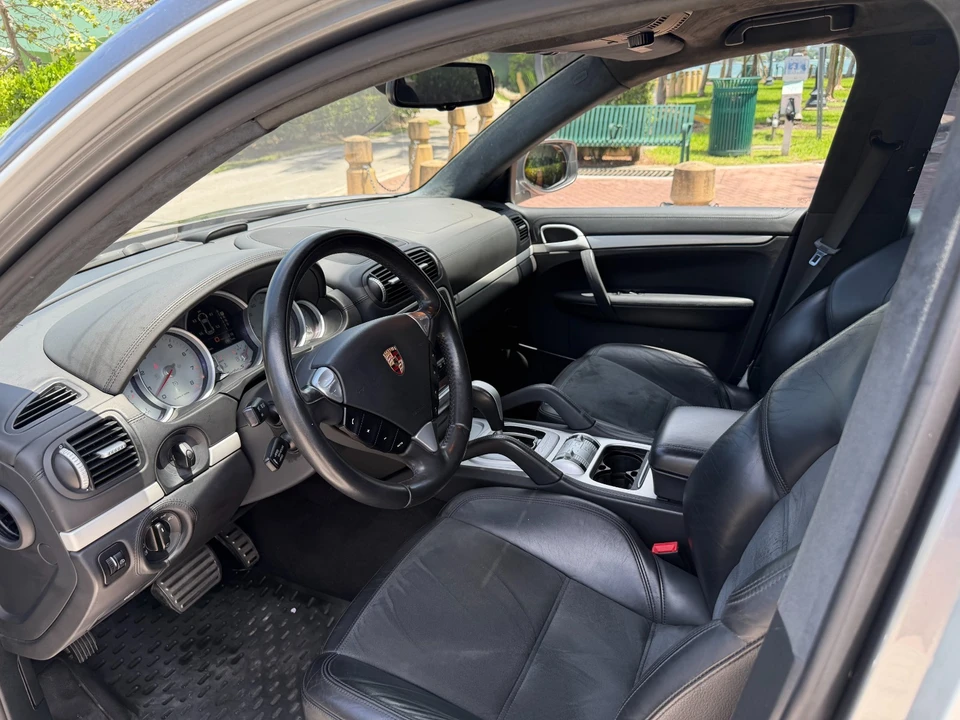 2009 Porsche 955/957 Cayenne Turbo S - Image 21 of 31