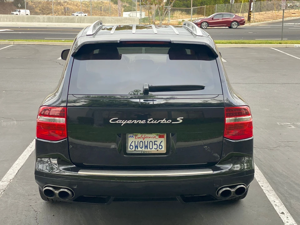 2009 Porsche 955/957 Cayenne Turbo - Image 8 of 28